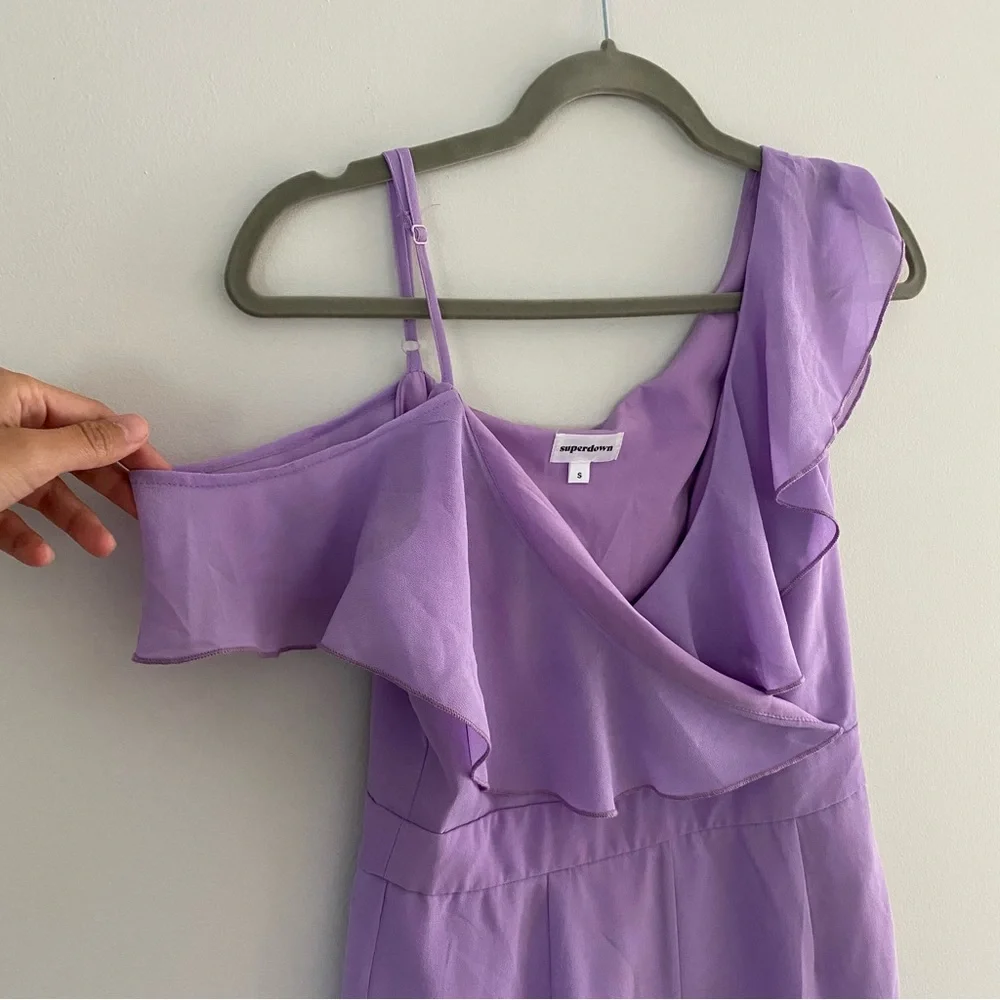 superdown Lilac Ruffle One-Shoulder Romper - Picture 5 of 7